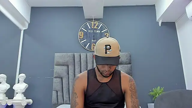 Czat XXX na żywo – Robin_Rief