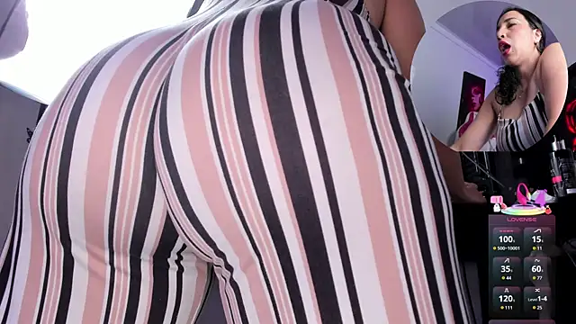 Katiehill_1 Live XXX-Chat