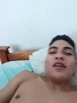 Pokazy przed kamerką – NikoHot_anatole