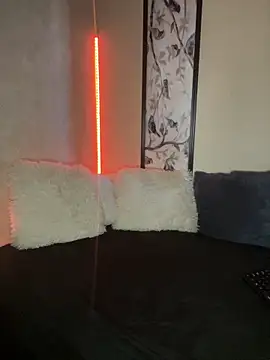 Alana_Stone Adlı Modelin Canlı XXX Sohbeti