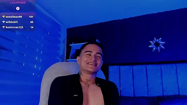 LiamDeep live XXX chat