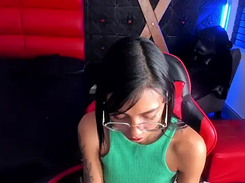 Chat XXX en directo de KarlaSlutSkinny__