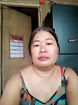 Lovelywoman43 Pertunjukan Webcam