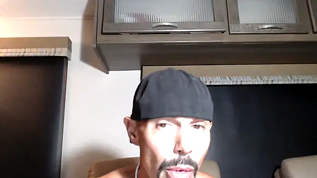 ThickD2C Live XXX Chat