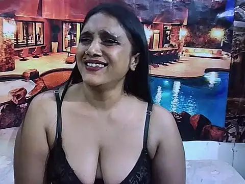IndianSexyLady20 Live XXX-chat