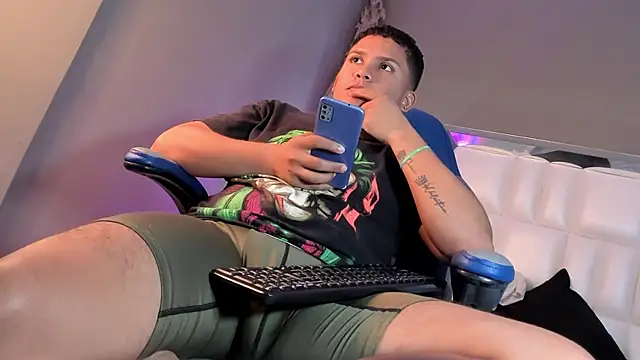 JEICK_JHONSON Live XXX Chat