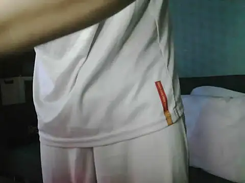 XXX chat uživo modela boyhigh1997