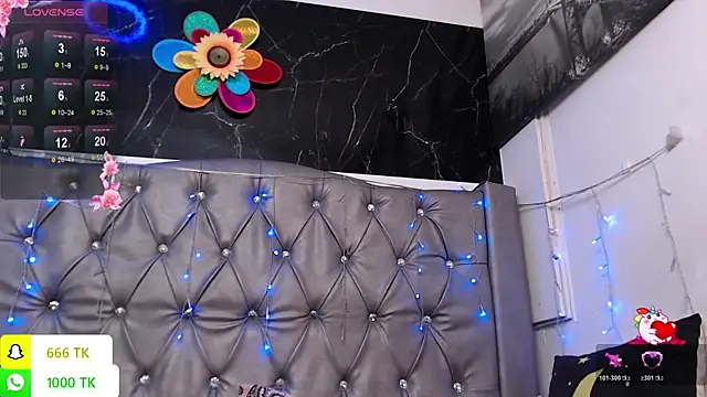 LAILAGUMMY Live XXX Chat