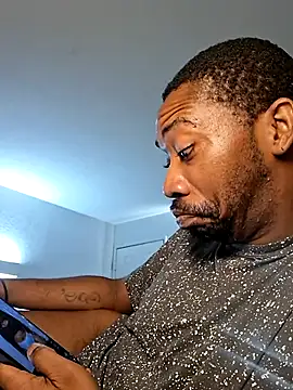 stressrliver88のライブXXXチャット