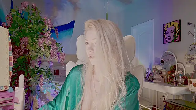 Show modela Talulaa na web-kameri