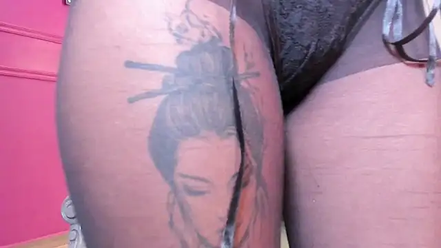 دردشة AtheneaBrownn الجنسية المباشرة