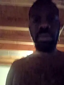 Lowesa Show in webcam