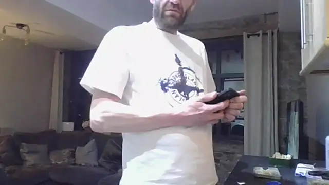 Вебкам-шоу BigDEZZZzz