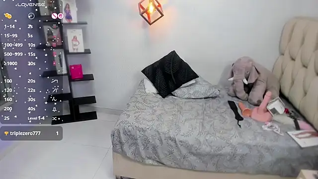 CATIAJONES: απευθείας συνομιλία ΧΧΧ