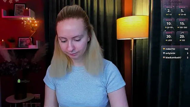 mila_glow1's Live XXX Chat