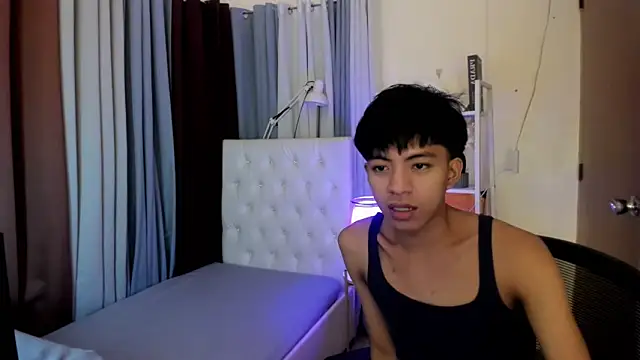 Chat XXX en directo de davincihugecock