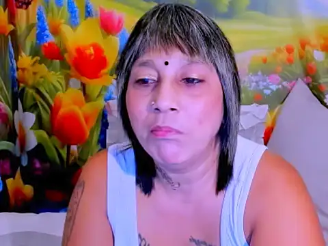 Chat XXX en directo de indianroxy