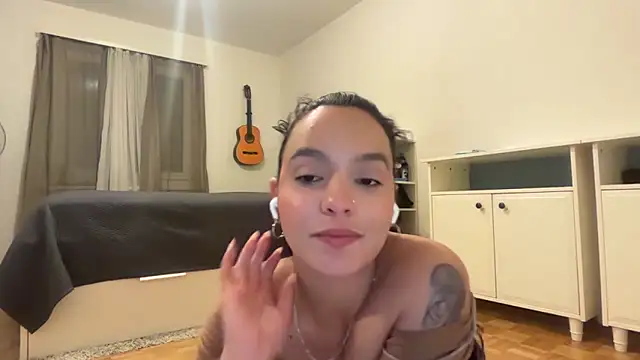 Maia_Park 即時 XXX 聊天