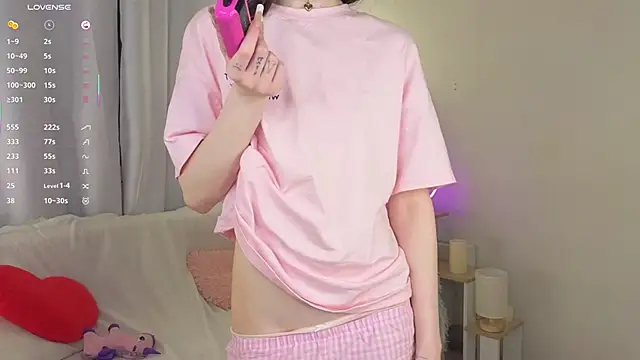 CarmaOlen Adlı Modelin Canlı XXX Sohbeti