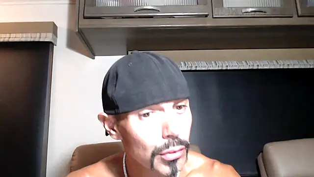 แชท XXX สดของ ThickD2C