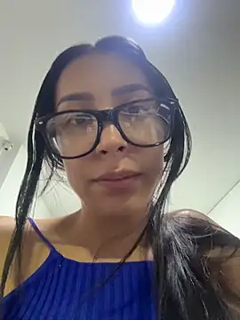 pregnant_sofii18: онлайн-секс-чат