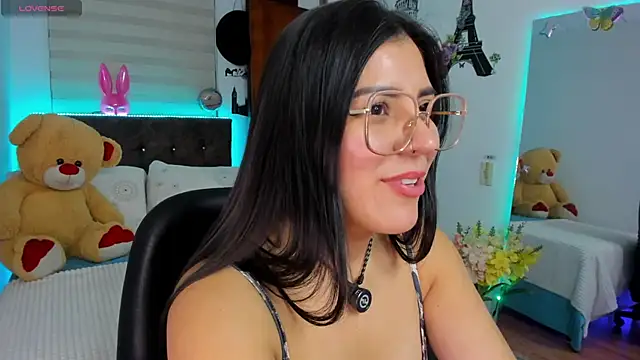 Онлайн чат XXX Luxxur69