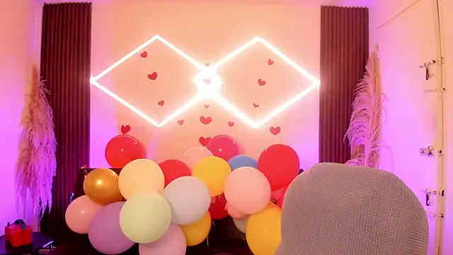 lunaalynchのライブXXXチャット