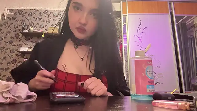 โชว์เว็บแคมของ ShriekedGrafting