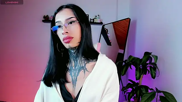 Pertunjukan Kamera Web kali_ka_