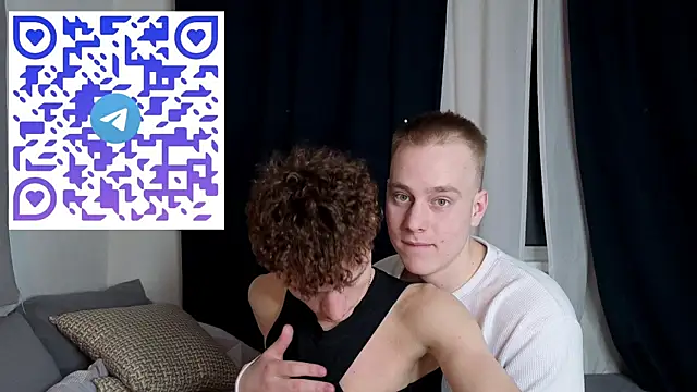 Kevin_Young_Cat Pertunjukan Webcam