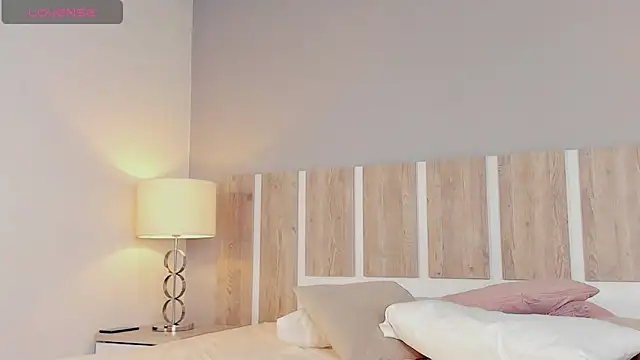 EmilySearss 라이브 XXX 채팅