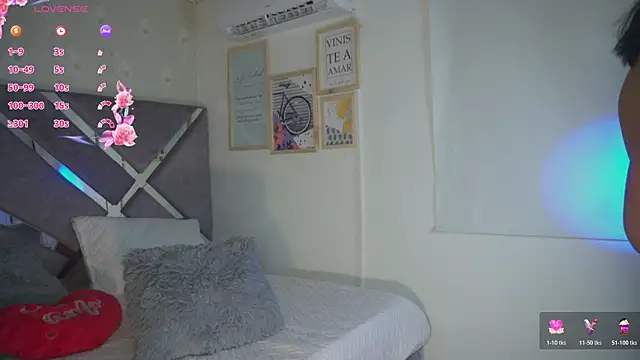 Naomi-Gray – Live XXX-chat