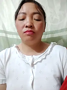 Minkine022 Adlı Modelin Canlı XXX Sohbeti