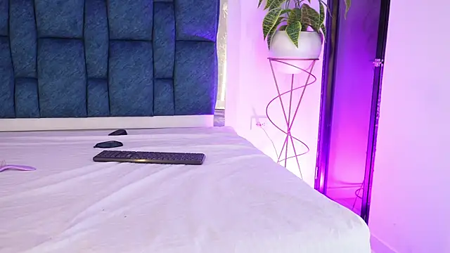 liorah_wolf webcam show