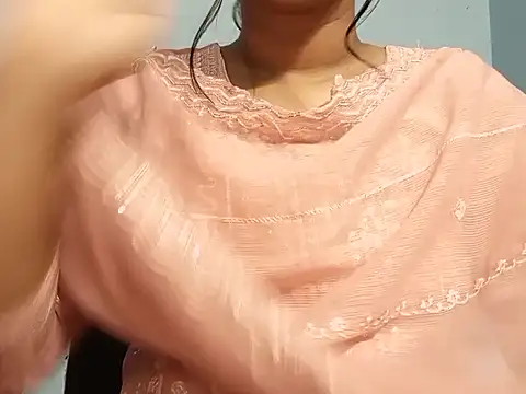 Show modela Emma_4433 na web-kameri