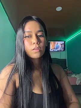 ALANAH_KITTY – Live XXX-chat