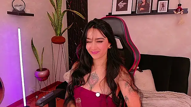 EmmyEvans1 élő XXX-chatje