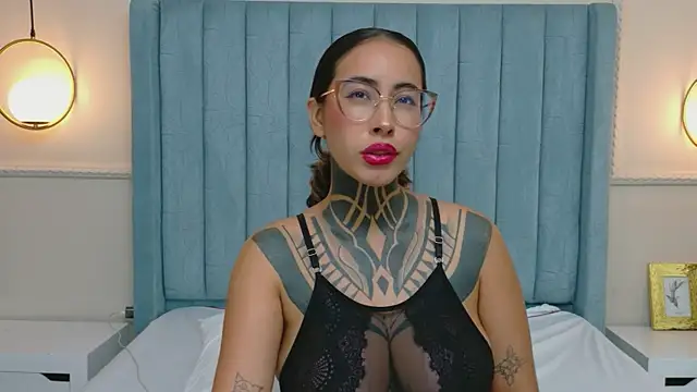 Chatroom XXX en direct de NicoleBlum