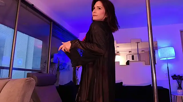 แชท XXX สดของ mandi4pole_