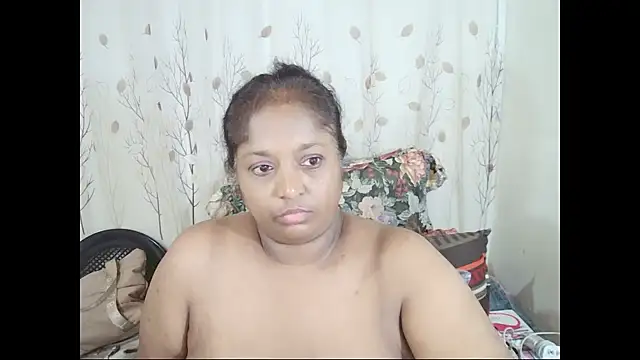 Chat XXX ao vivo de Indiantasha