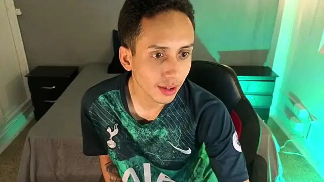 Zack_isback Webcam-Show