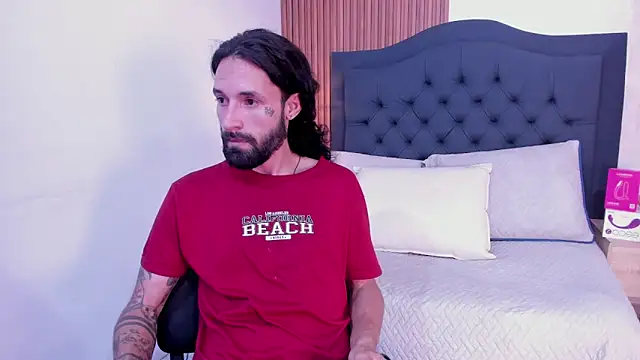 Hisoka_011 Chat XXX in diretta