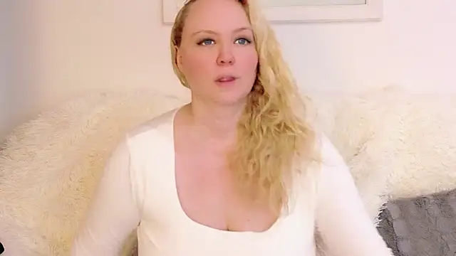 Sarah4you 现场XXX聊天