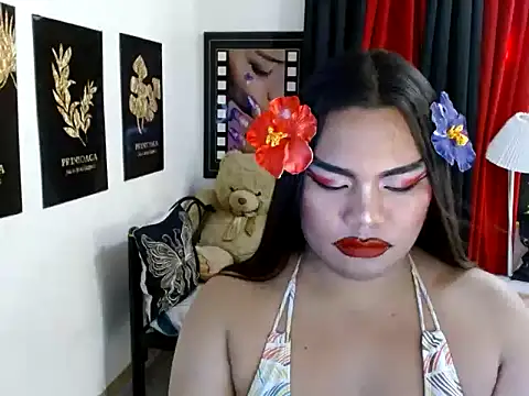 TSbrianaHugeCock Webcam show