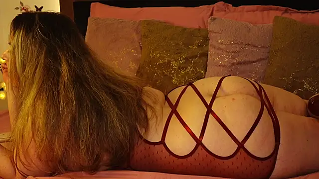 TanyaJade888's Webcam Show