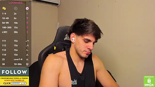 Derekksc's Live XXX Chat