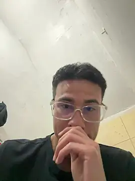 TavoHot_: απευθείας συνομιλία ΧΧΧ