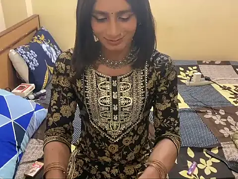 LuvLayla Chat XXX live