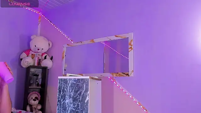 Pokazy przed kamerką – Ash-Bbynight