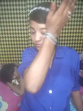 Pokazy przed kamerką – Freakingromance